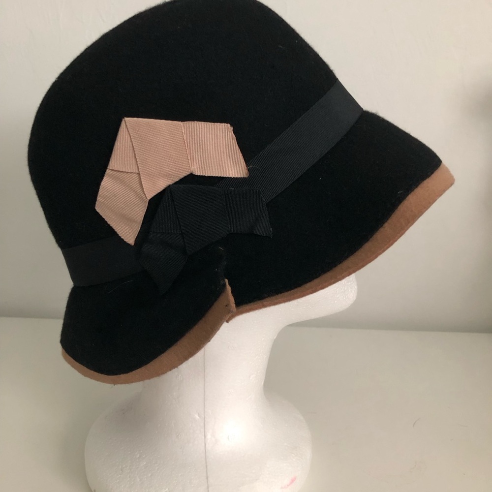 Magid Hats Black and Tan Wool Cloche Hat with Ribbon Accent